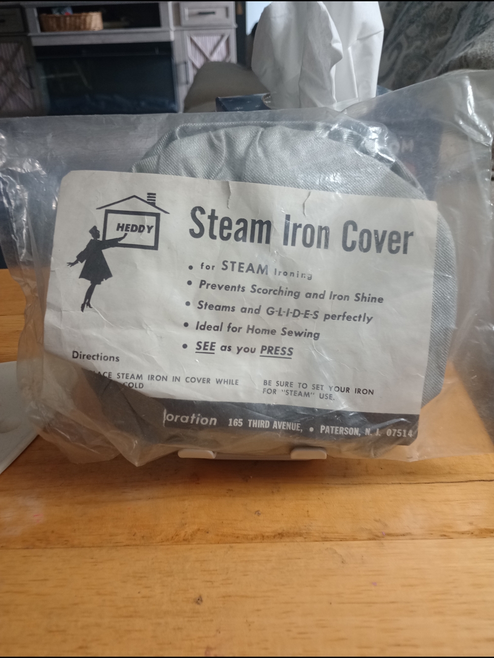 Heddy Steam Iron Cover in Light Gray - Protective Fabric Sleeve Vintage